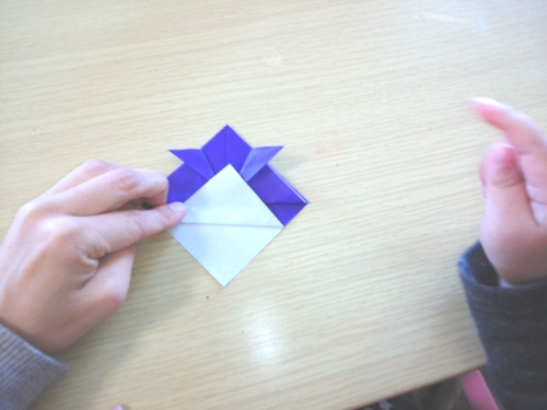 折り紙で兜を折る手順9