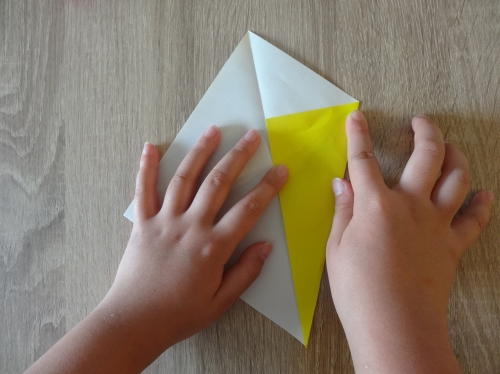 折り紙で星を折る手順