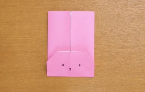 簡単に折れる折り紙のウサギ