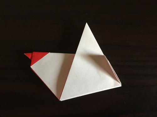 折り紙でにわとりと門松を折っている手順の画像