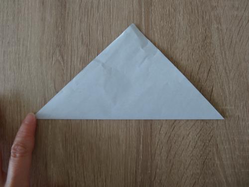 折り紙でペンギンを折る手順の画像