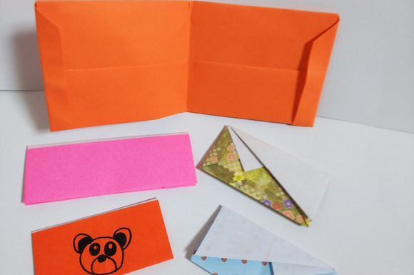 おしゃれな折り紙のお財布 簡単に作れて便利な素敵な財布の作り方 子育て応援サイト March マーチ