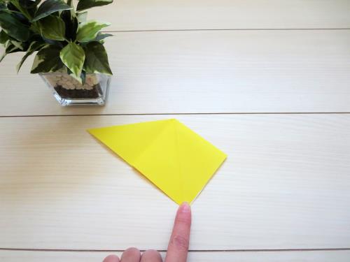 折り紙でピカチュウを折る折り方の手順画像