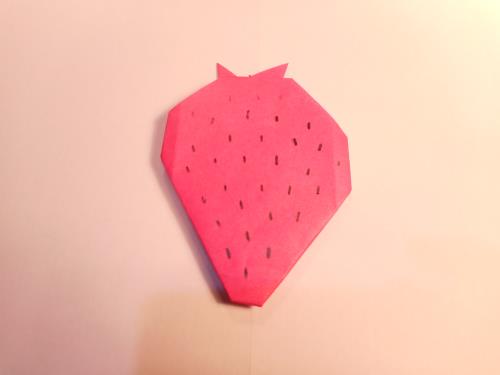折り紙でいちごを折る折り方の手順画像