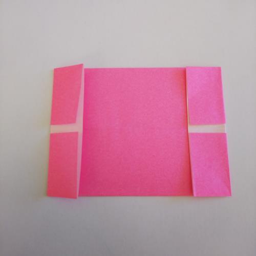 折り紙で財布を折る折り方の手順画像