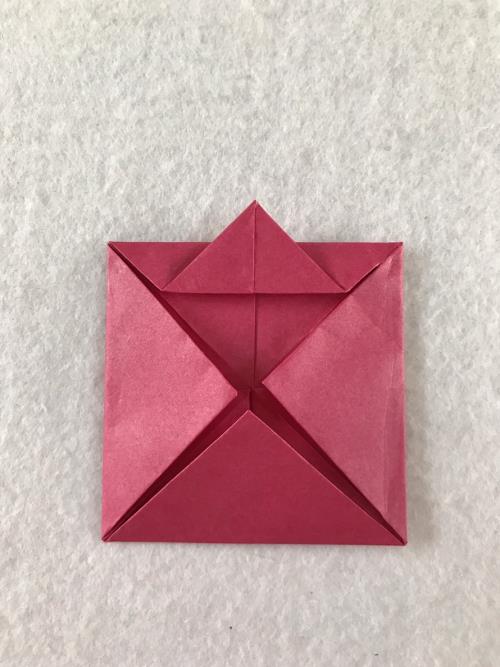 折り紙でバラを折る折り方の手順画像