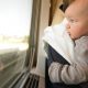 赤ちゃん連れで特急電車に乗る際の、おむつ替えや授乳のコツ