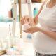 妊婦はアトピーが悪化しやすい…妊娠中でもできる痒みの対処法